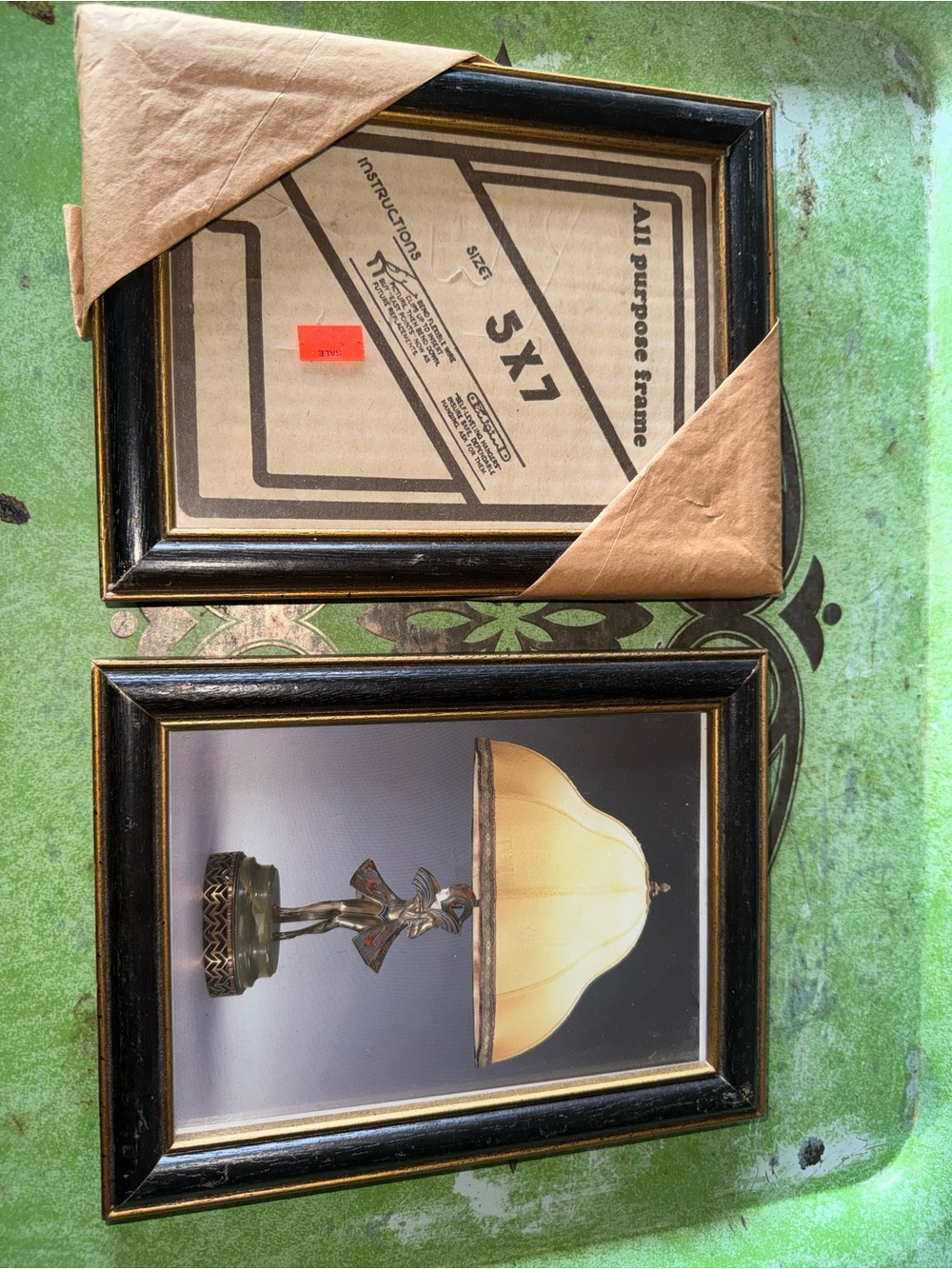 Classic Black and Gold Home Accent Picture Frames – Set of 2